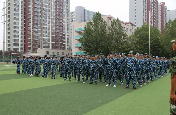 石家莊鐵路技工好不好？